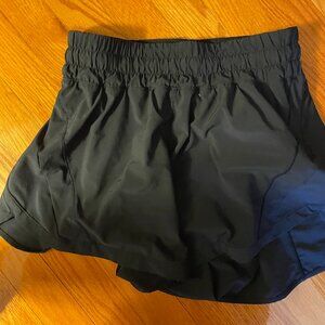 Lululemon hotty hot shorts